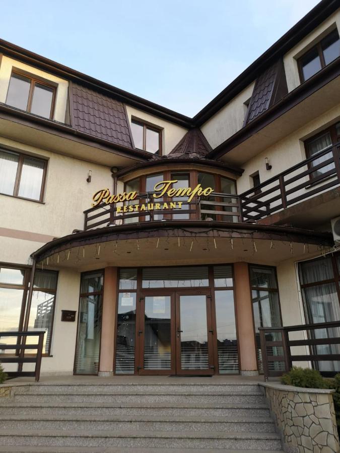 Hotel Passa Tempo Suceava Exterior foto